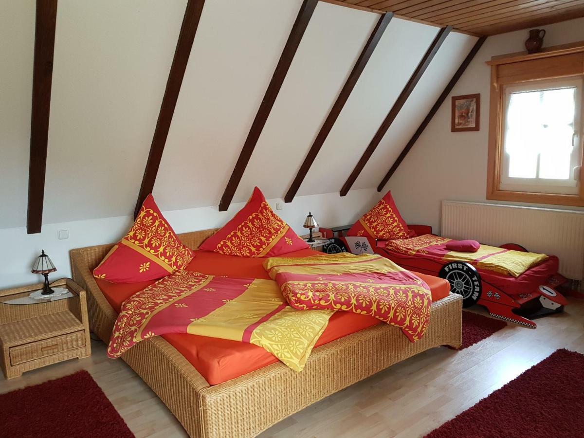 Ferienwohnung Zum Heuschober บวร์ก ภายนอก รูปภาพ